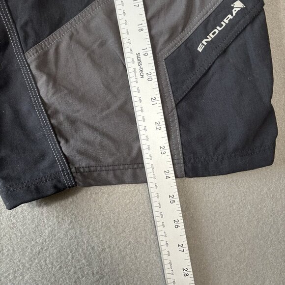 Endura Hummvee Mens Shorts Size XL Black II MTB Baggy Cycling Nylon Pockets Bike - Picture 7 of 16